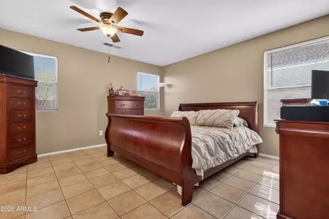 Bedroom - 2337 E 39th Ave, Apache Junction, AZ 85119 photo 5 of 6