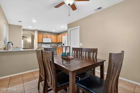 Dining - 2337 E 39th Ave, Apache Junction, AZ 85119 photo 2 of 2