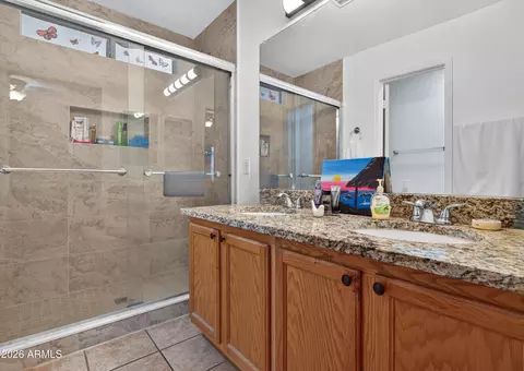Bath - 2337 E 39th Ave, Apache Junction, AZ 85119 photo 1 of 2