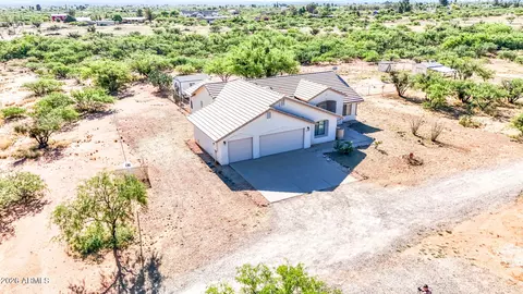 5823 S Moson Rd, Hereford, AZ 85615