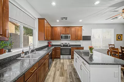 Kitchen - 4331 E Cullumber St, Gilbert, AZ 85234 photo 3 of 3