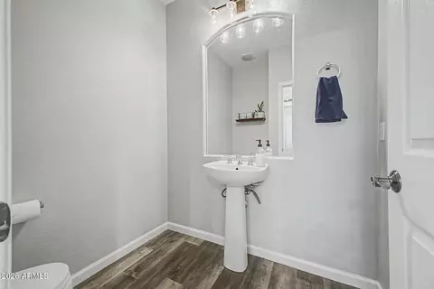 Bath - 4331 E Cullumber St, Gilbert, AZ 85234 photo 1 of 4
