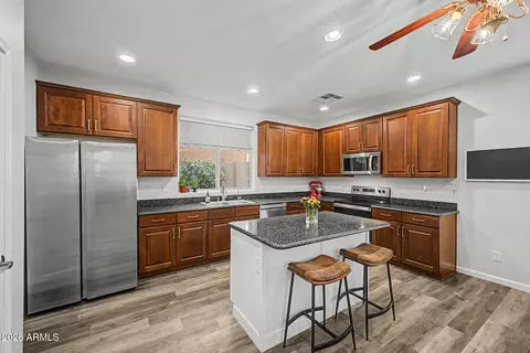 Kitchen - 4331 E Cullumber St, Gilbert, AZ 85234 photo 2 of 3