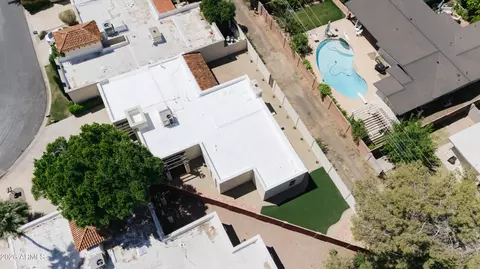 View/Area - 1002 W Solar Dr, Phoenix, AZ 85021 photo 9 of 14