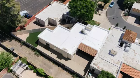 View/Area - 1002 W Solar Dr, Phoenix, AZ 85021 photo 6 of 14