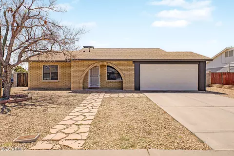 3721 W Villa Rita Dr, Glendale, AZ 85308