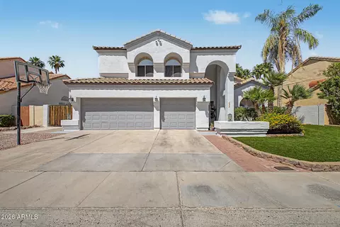 7020 W Tonto Dr, Glendale, AZ 85308