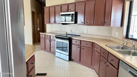 834 S Meridian Rd #90, Apache Junction, AZ 85120 photo 17