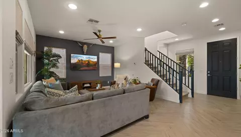 Entry Way - 4724 E Parkside Ln, Phoenix, AZ 85050 photo 1 of 2