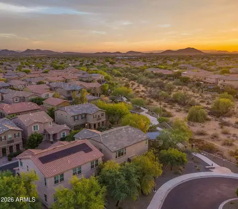 View/Area - 4724 E Parkside Ln, Phoenix, AZ 85050 photo 2 of 11