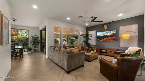 Living - 4724 E Parkside Ln, Phoenix, AZ 85050 photo 1 of 1