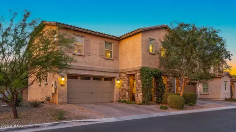 4724 E Parkside Ln, Phoenix, AZ 85050