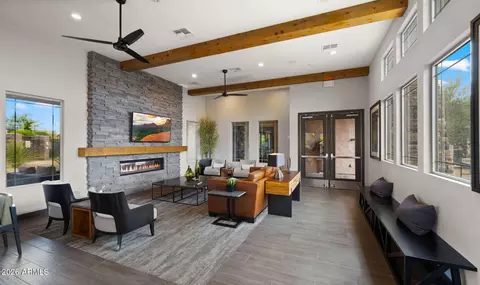View/Area - 4724 E Parkside Ln, Phoenix, AZ 85050 photo 5 of 11