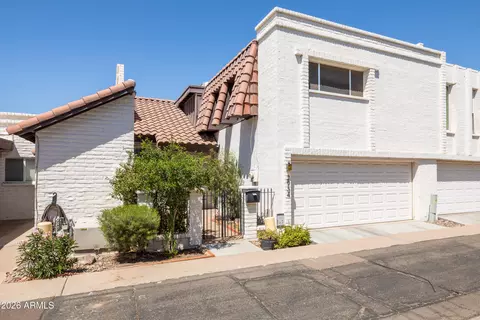 2934 N Casa Tomas Ct, Phoenix, AZ 85016
