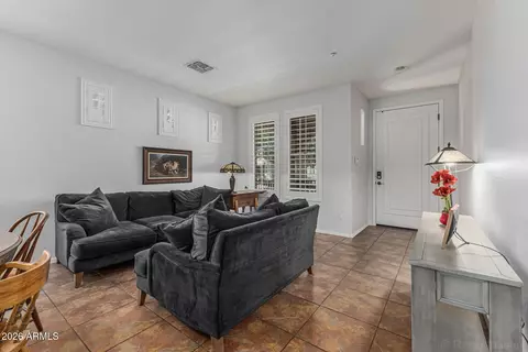 3041 E Camellia Dr, Gilbert, AZ 85296 photo 4