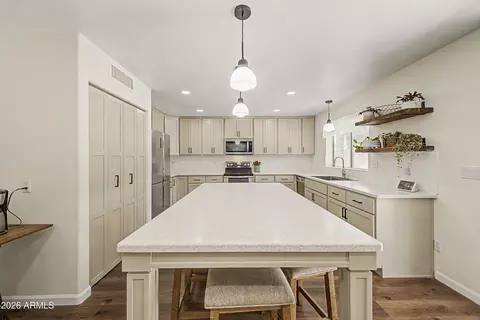 Kitchen - 4659 E Harwell St, Gilbert, AZ 85234 photo 1 of 5