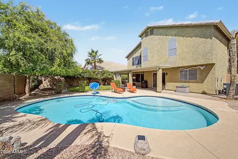 Exterior - 4659 E Harwell St, Gilbert, AZ 85234 photo 6 of 10