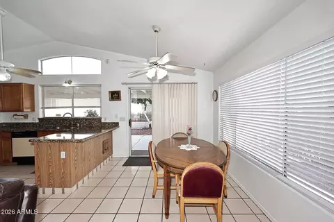 Dining - 17207 N 46th Pl, Phoenix, AZ 85032 photo 1 of 2
