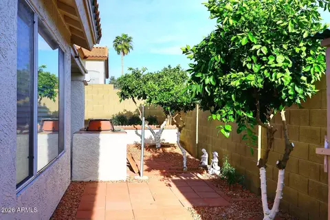 Exterior - 17207 N 46th Pl, Phoenix, AZ 85032 photo 8 of 10