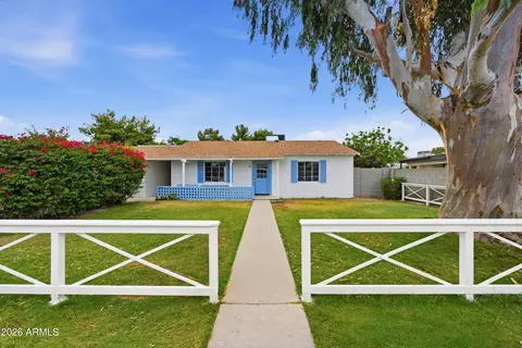 Exterior - 929 W Turney Ave, Phoenix, AZ 85013 photo 2 of 11