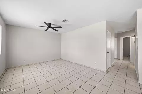 Living - 1946 E Jones Ave, Phoenix, AZ 85040 photo 3 of 4