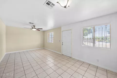 Living - 1946 E Jones Ave, Phoenix, AZ 85040 photo 1 of 4