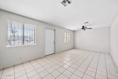 Living - 1946 E Jones Ave, Phoenix, AZ 85040 photo 4 of 4