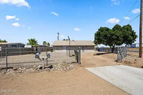 Exterior - 1946 E Jones Ave, Phoenix, AZ 85040 photo 1 of 6
