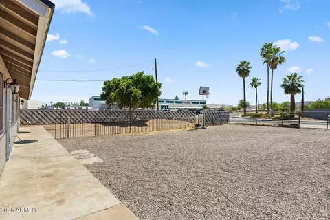 Exterior - 1946 E Jones Ave, Phoenix, AZ 85040 photo 3 of 6