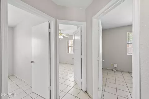 Entry Way - 1946 E Jones Ave, Phoenix, AZ 85040 photo 4 of 4