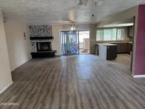 2602 E Charleston Ave, Phoenix, AZ 85032