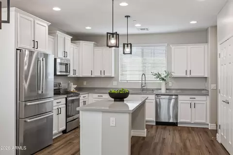 Kitchen - 1722 E Dogwood Ln, Gilbert, AZ 85295 photo 1 of 3
