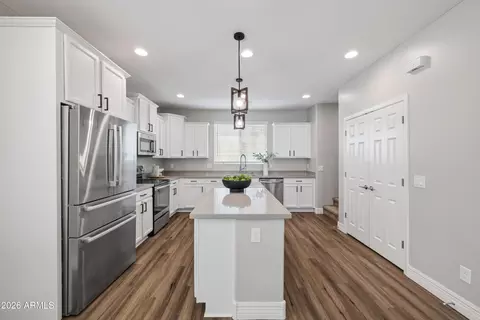 Kitchen - 1722 E Dogwood Ln, Gilbert, AZ 85295 photo 3 of 3