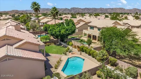 View/Area - 4564 E Chuckwalla Cyn, Phoenix, AZ 85044 photo 2 of 2