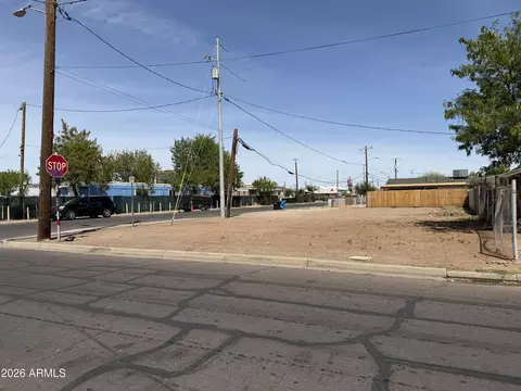 2301 E Taylor St #-, Phoenix, AZ 85006