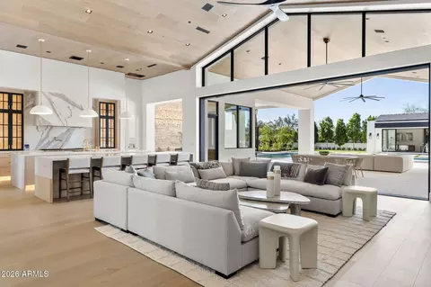 4534 E Pebble Ridge Rd, Paradise Valley, AZ 85253