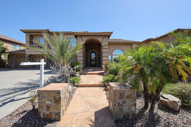 27323 N Covered Wagon Rd, Phoenix, AZ 85085