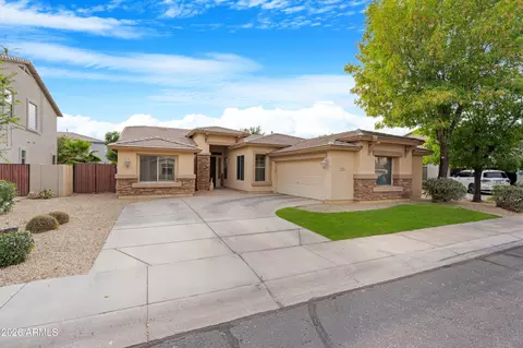 16678 N 174th Ave, Surprise, AZ 85388