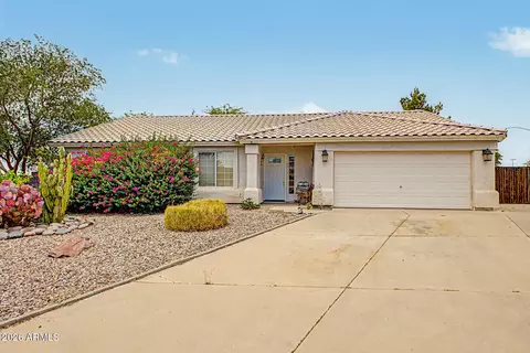 Exterior - 8010 E Fox St, Mesa, AZ 85207 photo 4 of 9