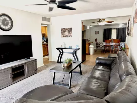 Living - 8211 N 8th Pl N, Phoenix, AZ 85020 photo 3 of 5