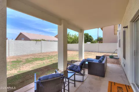 Exterior - 4266 E Millbrae Ln, Gilbert, AZ 85234 photo 6 of 8