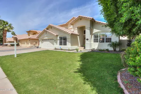 Exterior - 4266 E Millbrae Ln, Gilbert, AZ 85234 photo 5 of 8