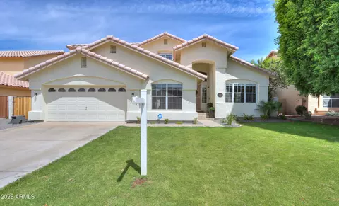 Exterior - 4266 E Millbrae Ln, Gilbert, AZ 85234 photo 3 of 8
