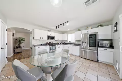 Kitchen - 4253 N 112th Ave, Phoenix, AZ 85037 photo 1 of 3