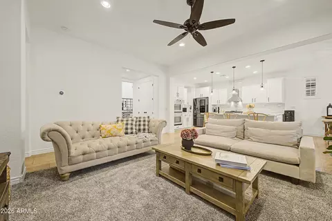 Living - 3853 E Comstock Dr, Gilbert, AZ 85296 photo 1 of 3