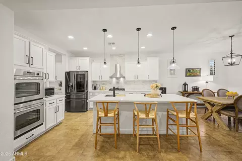 Kitchen - 3853 E Comstock Dr, Gilbert, AZ 85296 photo 2 of 4