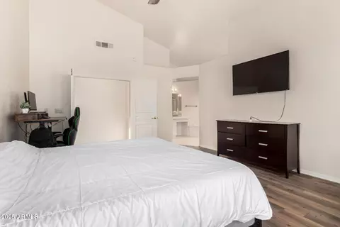Bedroom - 2403 E Mountain Vista Dr, Phoenix, AZ 85048 photo 3 of 7
