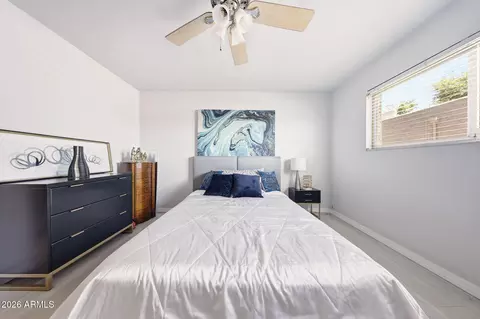 Bedroom - 5525 E Thomas Rd #N6, Phoenix, AZ 85018 photo 5 of 6
