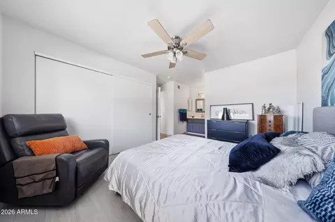 Bedroom - 5525 E Thomas Rd #N6, Phoenix, AZ 85018 photo 6 of 6