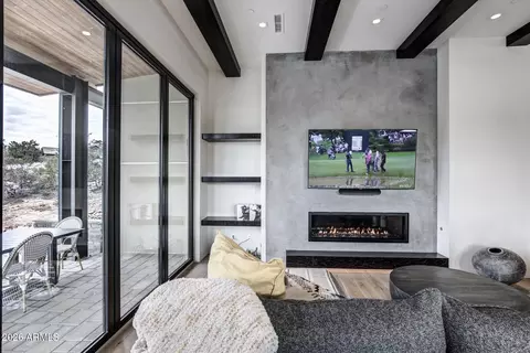 Living - 610 S Valhalla --, Payson, AZ 85541 photo 2 of 2
